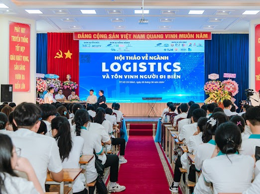 Hội thảo Logistics và Tôn vinh Người đi biển: Khẳng định vai trò của ngành Logistics và vận tải biển
- Ảnh 1.