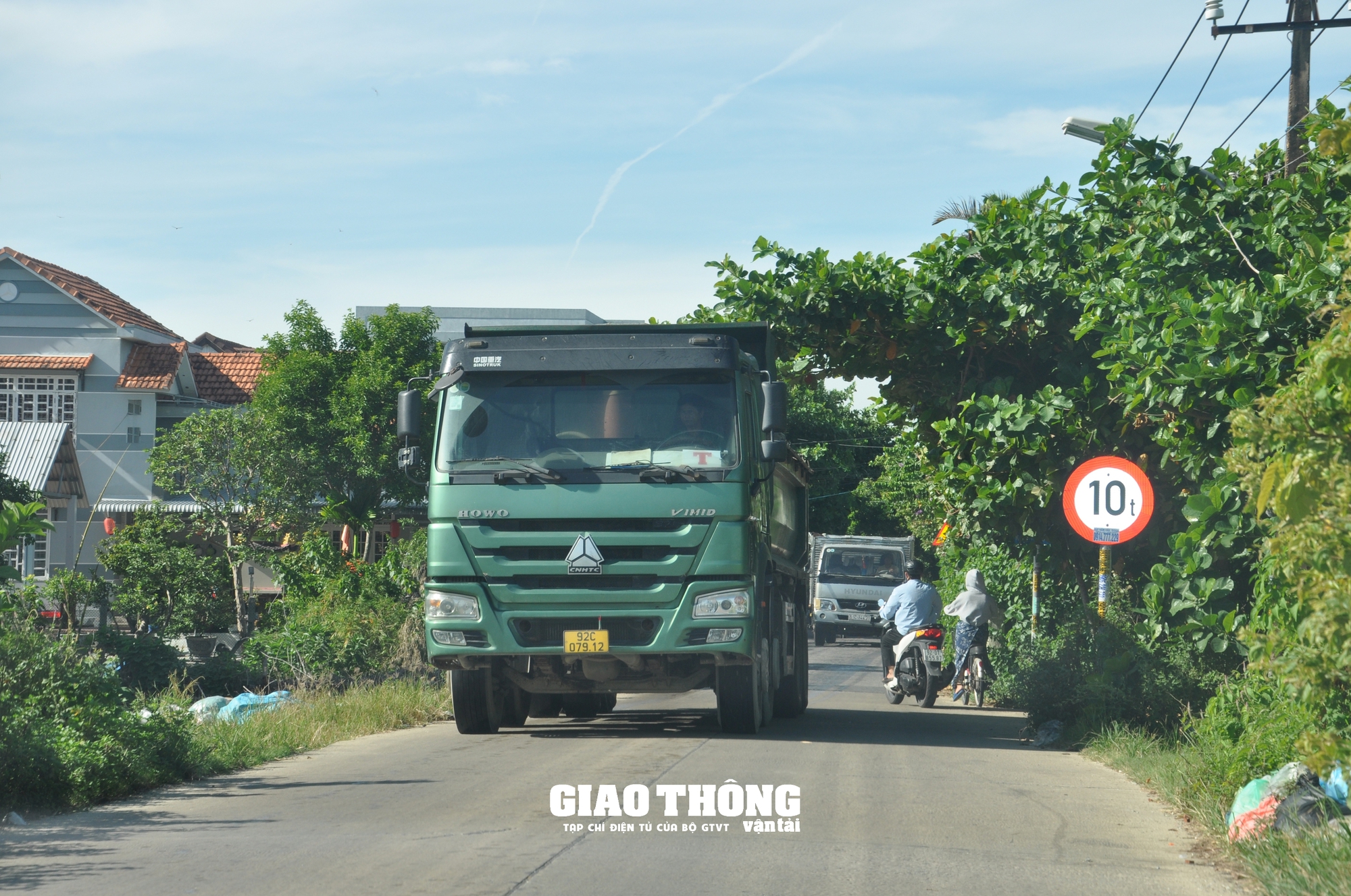 Tăng cường đảm bảo trật tự ATGT địa bàn cửa ngõ phía Bắc tỉnh Quảng Nam- Ảnh 1.