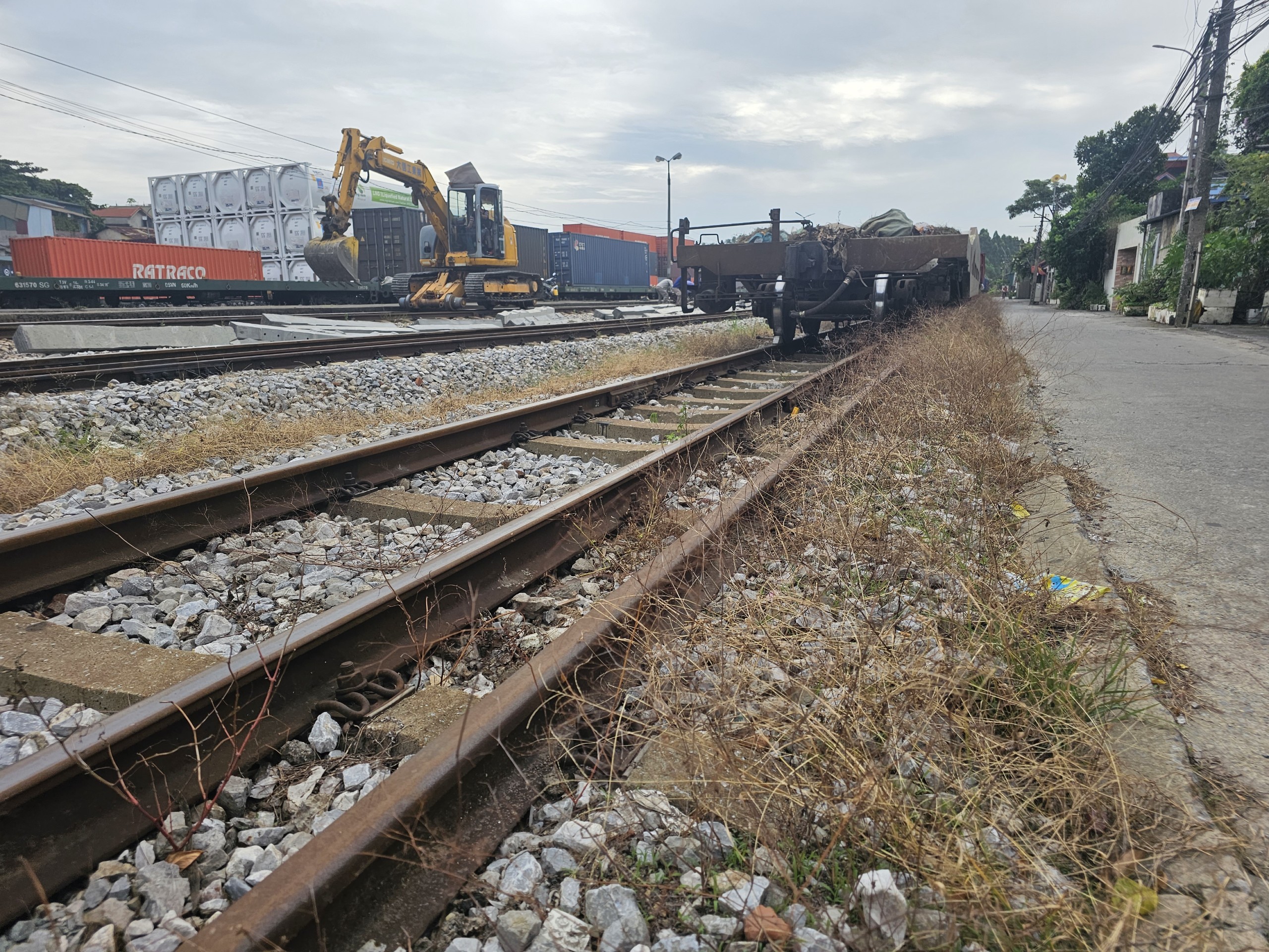 Nhiều điểm mới về kinh doanh đường sắt trong dự thảo Luật Đường sắt (sửa đổi) - Ảnh 1.