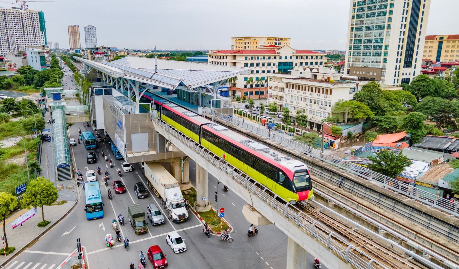 Vận hành thương mại tuyến đường sắt đô thị Nhổn - ga Hà Nội (đoạn trên cao Nhổn - Cầu Giấy) từ ngày 8/8 - Ảnh 1.