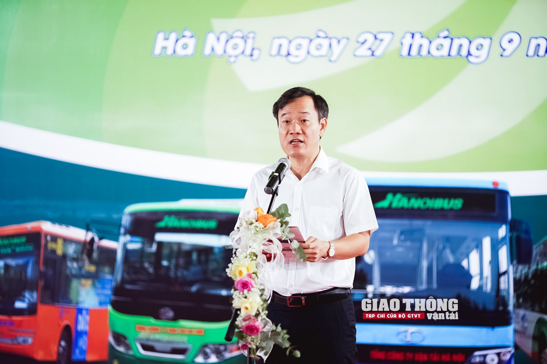 Cận cảnh tranh tài sửa chữa, bảo dưỡng xe buýt - Ảnh 3.