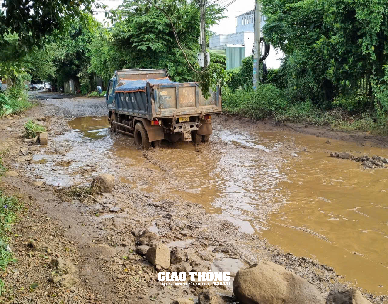 Đắk Lắk: Đường chưa thi công hư hỏng nghiêm trọng khiến người dân khốn khổ- Ảnh 7.