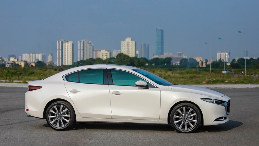 Giá xe Mazda 3 lăn bánh tháng 2/2025: Hấp dẫn hàng đầu phân khúc - Ảnh 3.