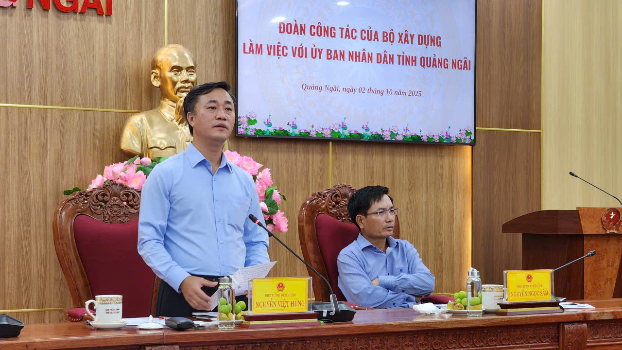 Thứ trưởng Nguyễn Việt Hùng: Dứt điểm gỡ vướng mặt bằng cao tốc Quảng Ngãi-Hoài Nhơn trước ngày 15/10 - Ảnh 1.