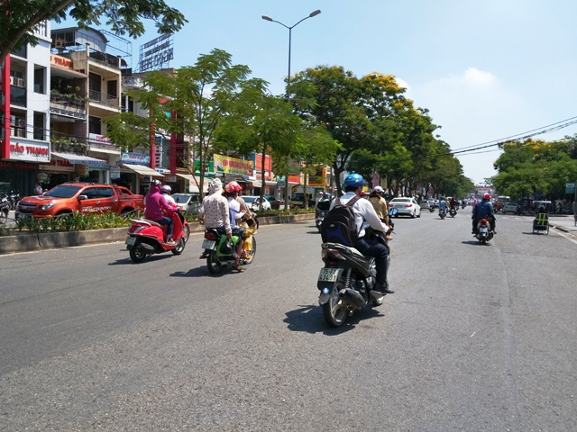 Tổ chức lại giao thông qua TP. Huế - Ảnh 1.
