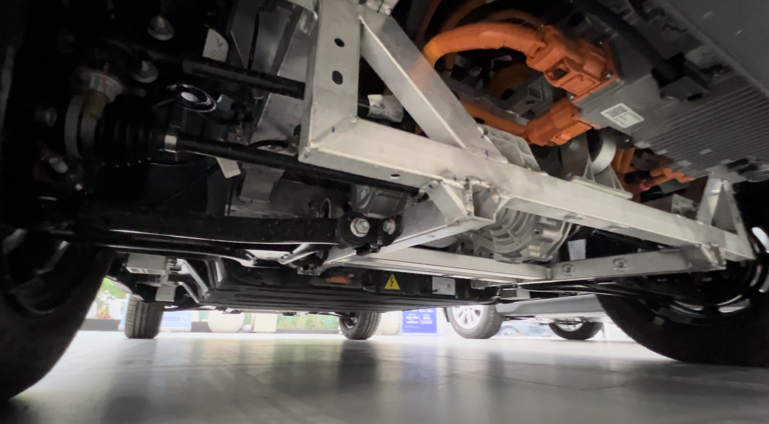 Trải nghiệm thực tế VinFast Minio Green thương mại: Ô tô giá rẻ nhiều ưu điểm - Ảnh 10.