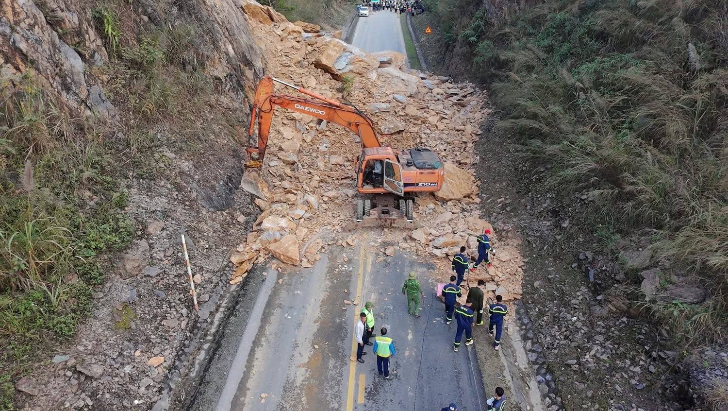 Bảo đảm giao thông an toàn, thông suốt trong mọi tình huống - Ảnh 3.