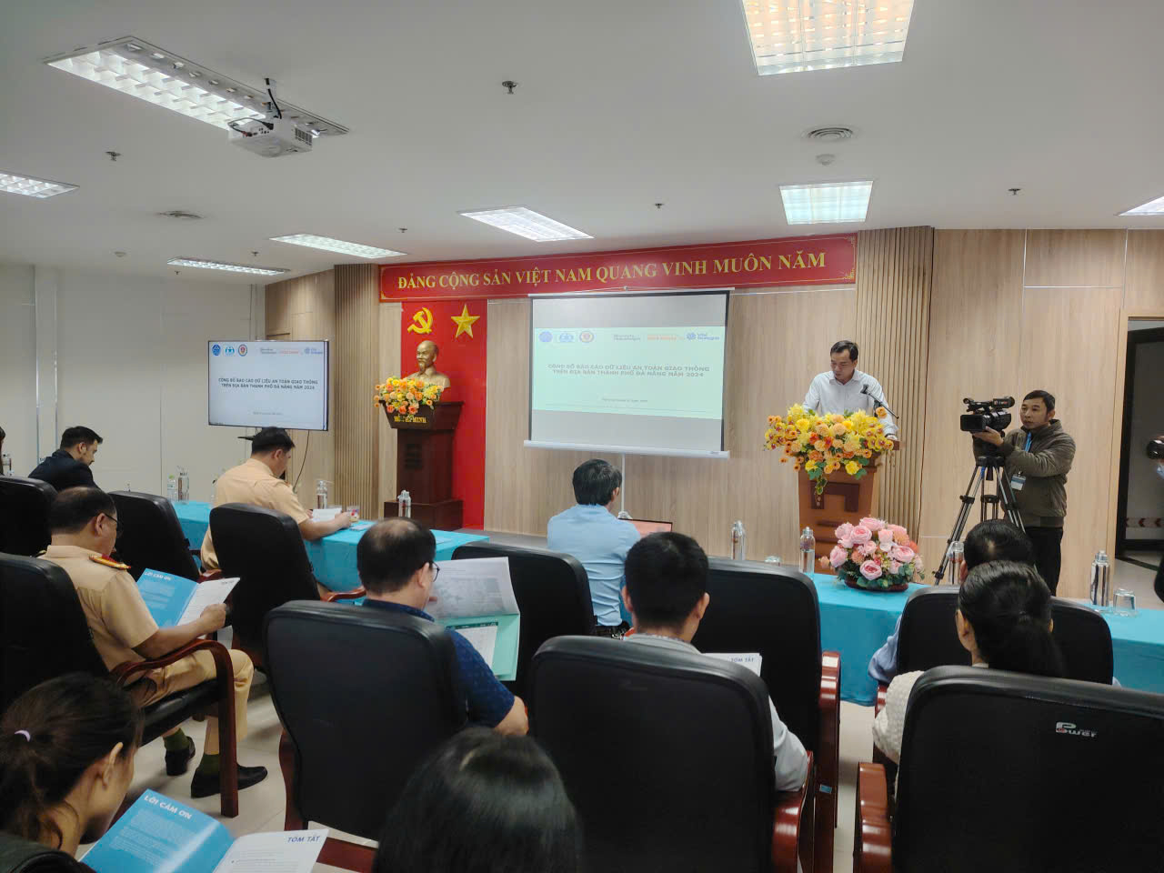 Đà Nẵng: Công bố dữ liệu "kim chỉ nam" giúp xây dựng môi trường giao thông an toàn - Ảnh 1.