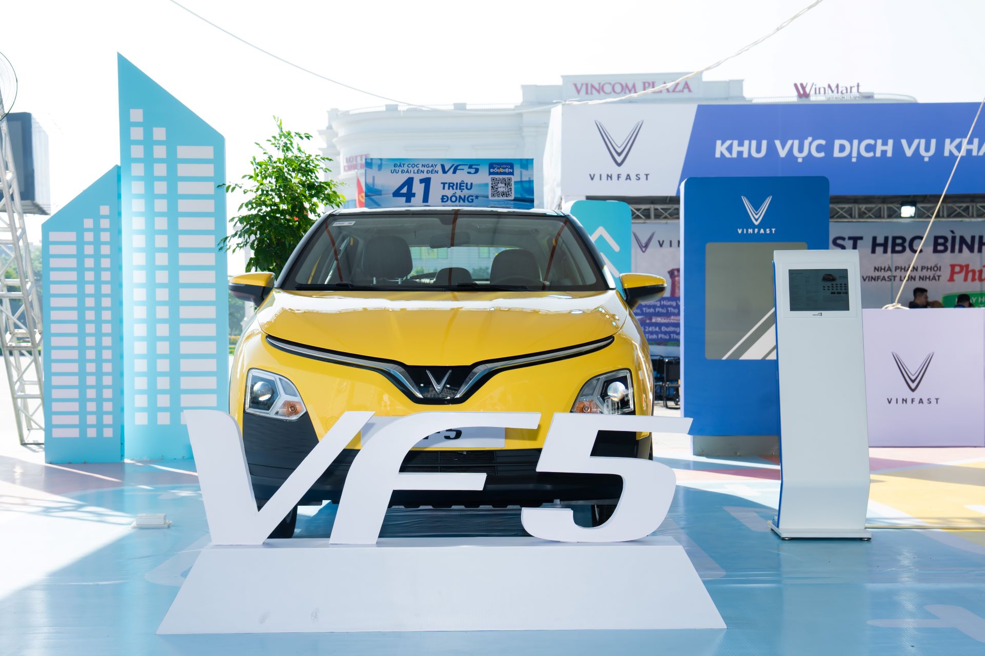 Vì sao VinFast VF 5 trở thành “chân ái” cho người mua xe lần đầu? - Ảnh 2.