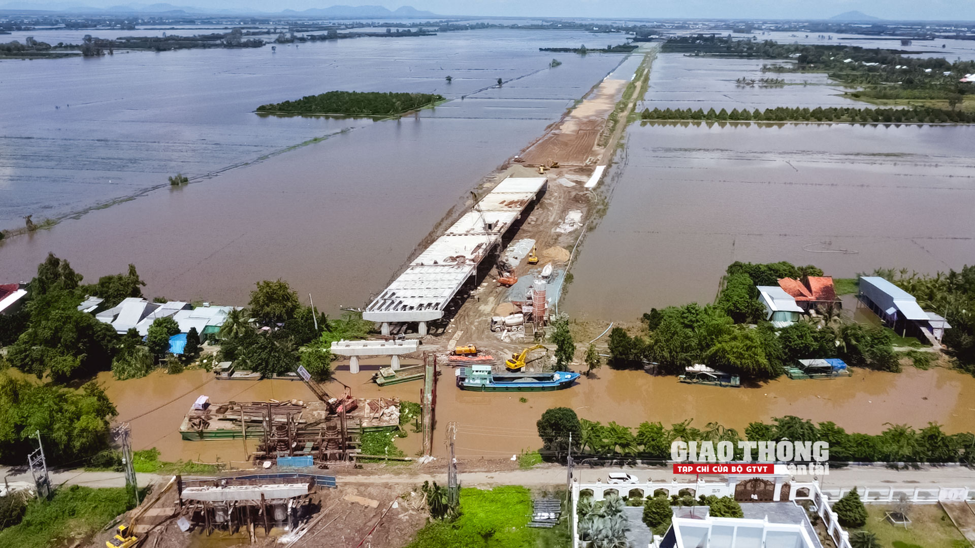 Bộ GTVT nói gì về đầu tư cao tốc, quốc lộ ở Kiên Giang - Ảnh 1.