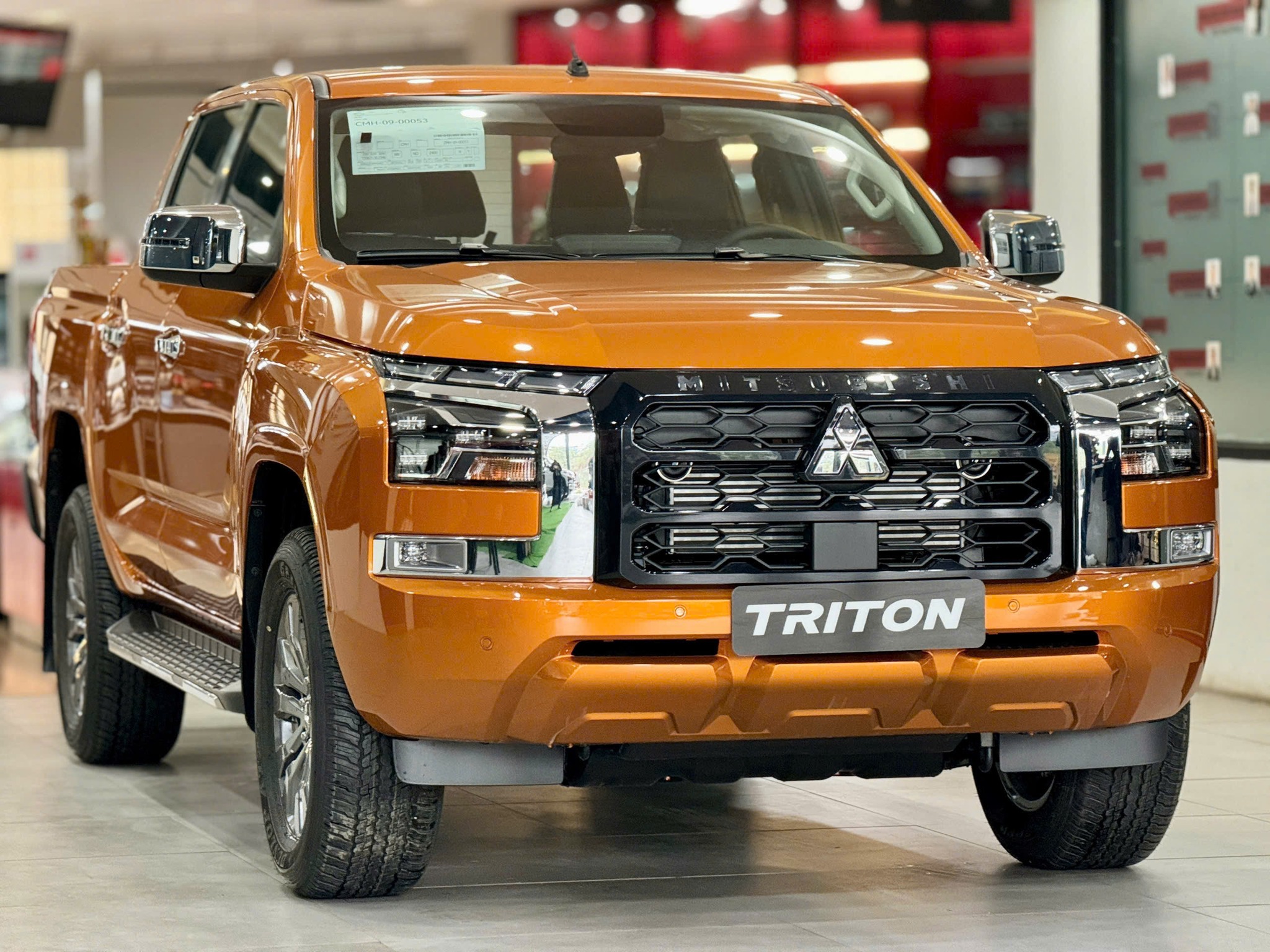 Giá xe Mitsubishi Triton lăn bánh tháng 2/2025: Giảm sâu hơn Ford Ranger - Ảnh 1.