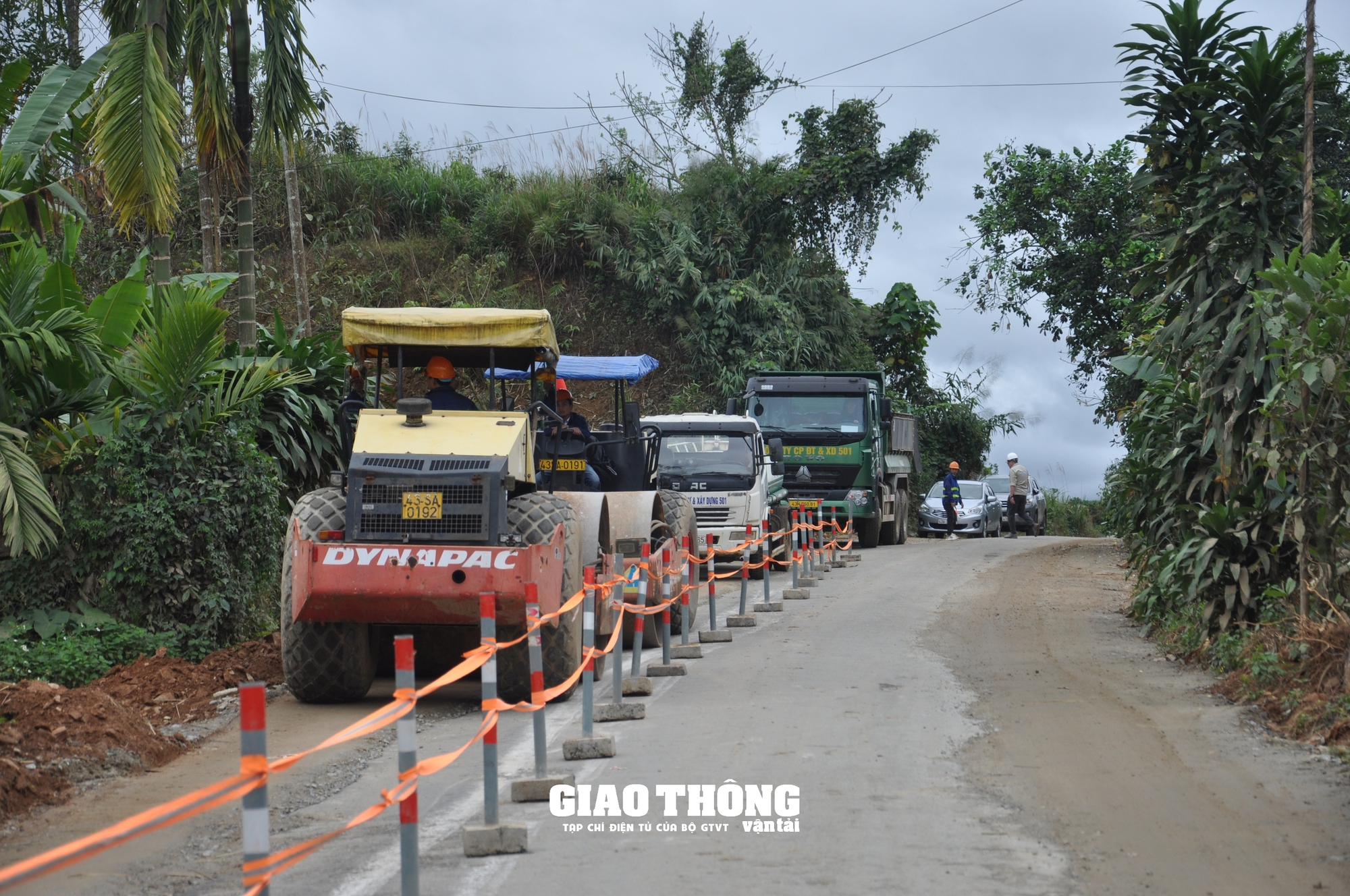 Ngành Đường bộ phát động ra quân bảo trì, bảo dưỡng thường xuyên các tuyến quốc lộ năm 2025 - Ảnh 6.