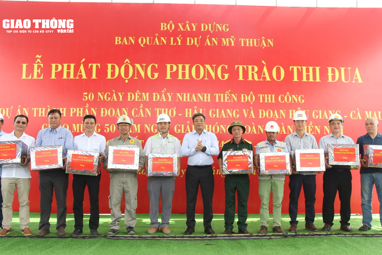 Phát động thi đua trên cao tốc Cần Thơ - Cà Mau - Ảnh 9.