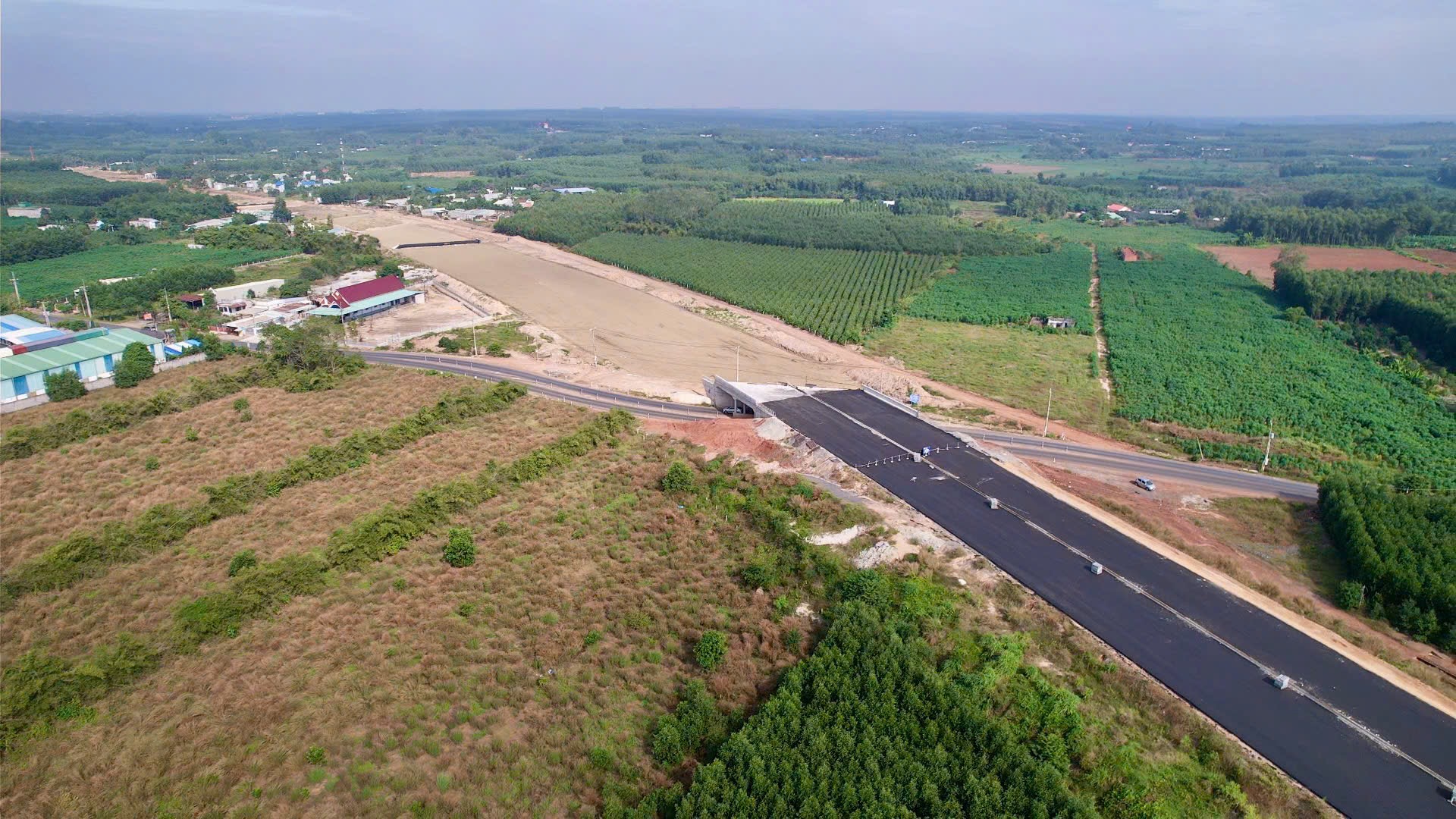 Thủ tướng Phạm Minh Chính: Phải hoàn thành cao tốc Biên Hòa - Vũng Tàu trong năm 2025 - Ảnh 2.