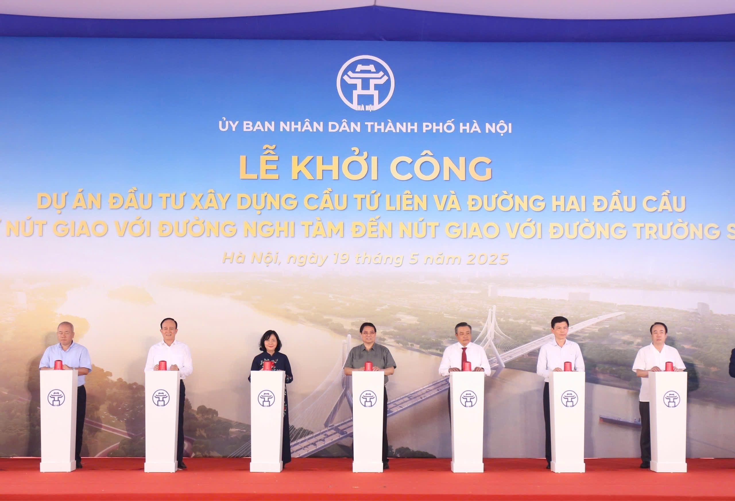 Hà Nội: Khởi công cầu Tứ Liên bắc qua sông Hồng - Ảnh 1.