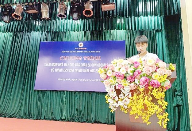 Con em CBCNVC tham quan Nhà máy nhiệt điện Quảng Ninh: Niềm vui nhân đôi, tự hào lan tỏa  - Ảnh 5.
