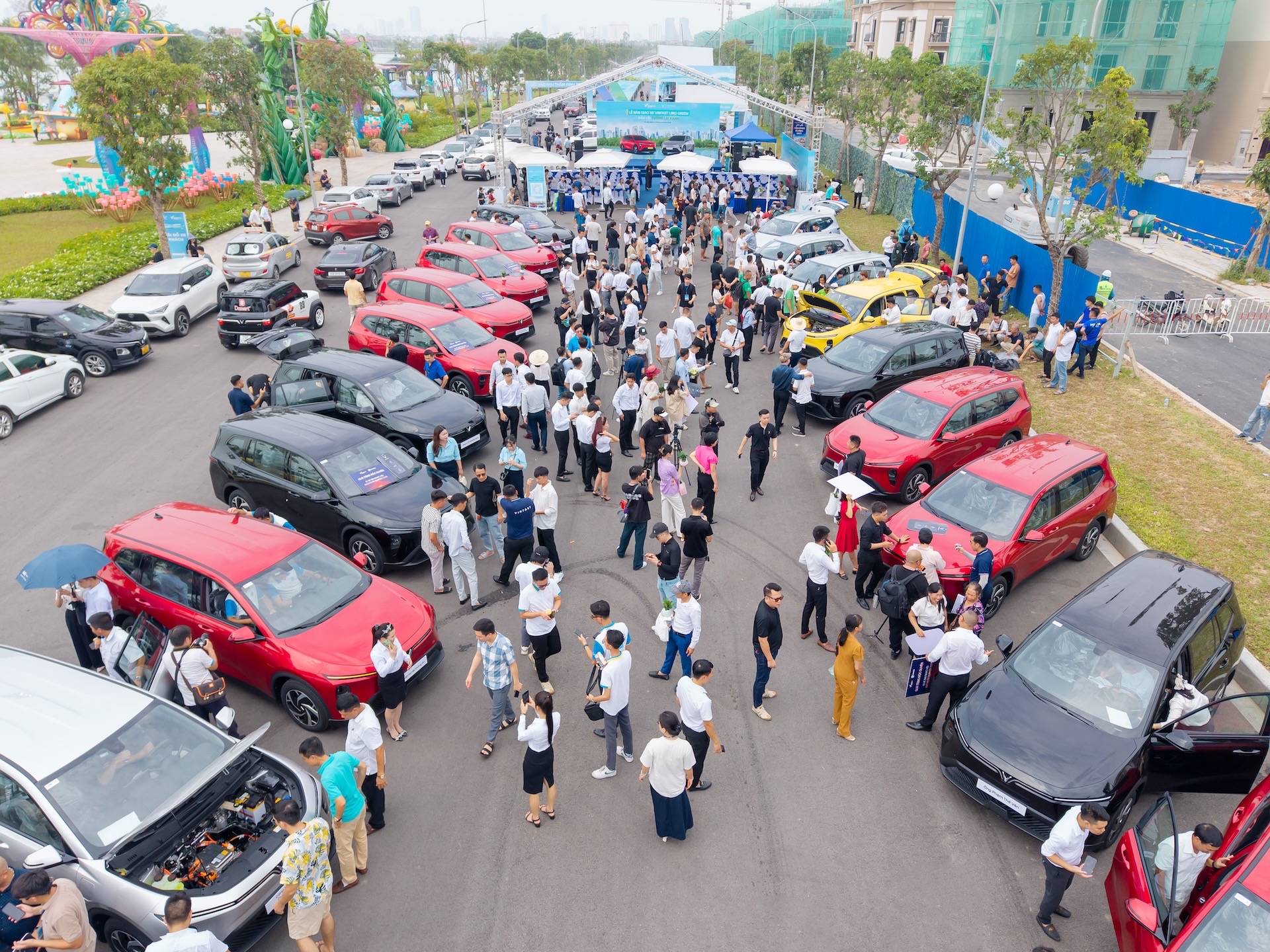Top 10 xe bán chạy nhất tháng 7/2025: Xe điện độc chiếm 4 vị trí dẫn đầu - Ảnh 1.