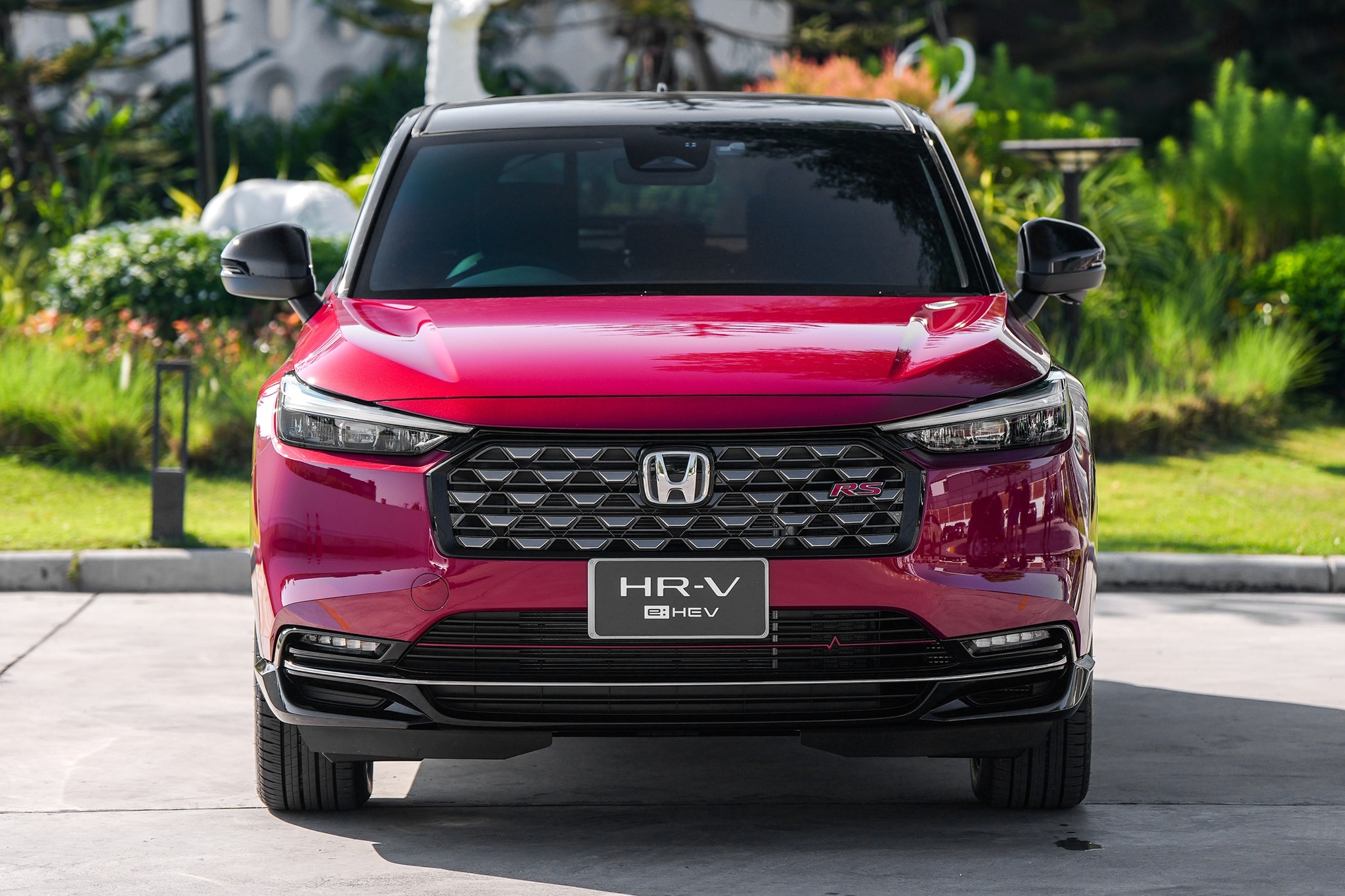 Những mẫu xe đạt chuẩn tiêu thụ nhiên liệu 4,83 lít/100 km ở Việt Nam - Ảnh 2.