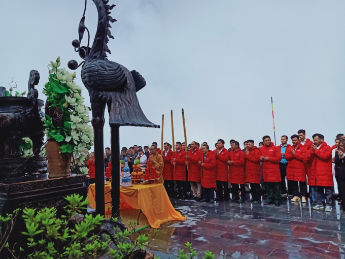 Lễ cầu an trên đỉnh Fansipan ngày 30.9
