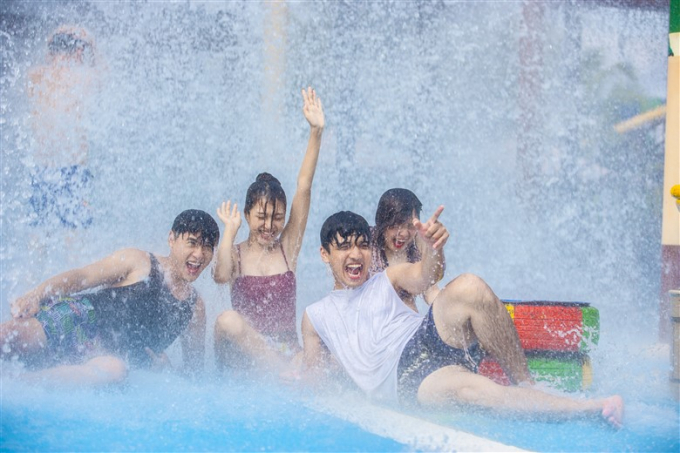 27.05_ Typhoon Water Park - SWHLC (8)
