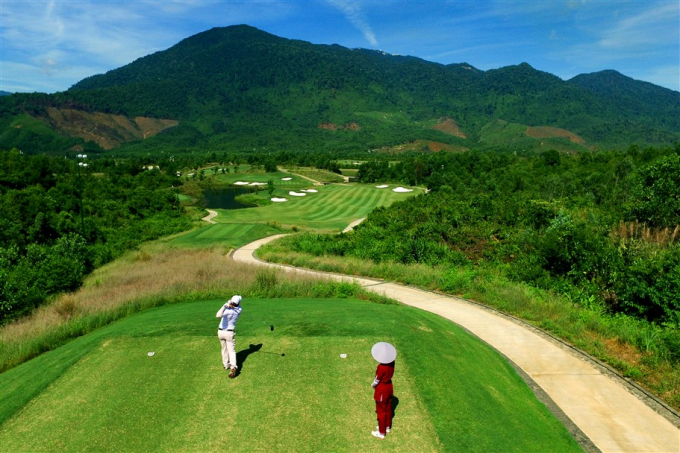 Ba Na Hills Golf Club toa lac tai chan nui BN (4)
