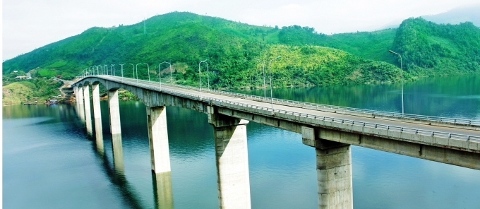 Hàng loạt những kỷ lục về cây cầu Pá Uôn | Tạp chí Giao thông vận tải