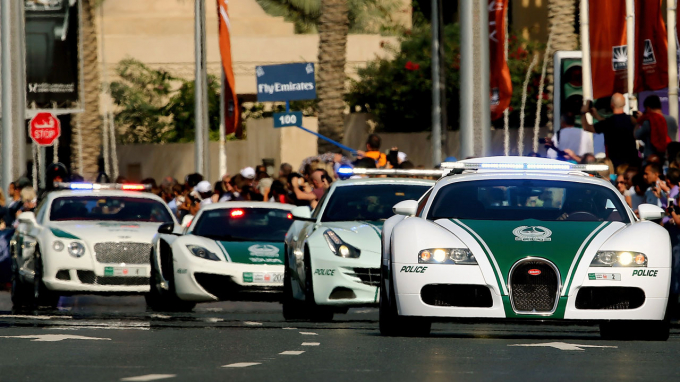 Kỉ lục Guinness công nhận Dubai có xe cảnh sát nha