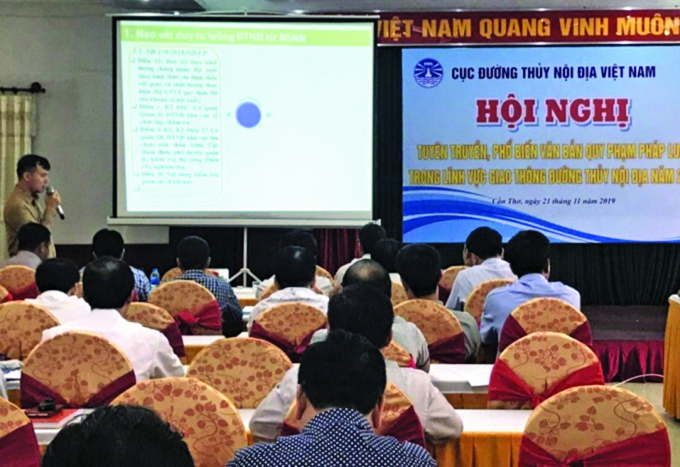 Cục Đường thủy nội địa Việt Nam tuyên truyền pháp 