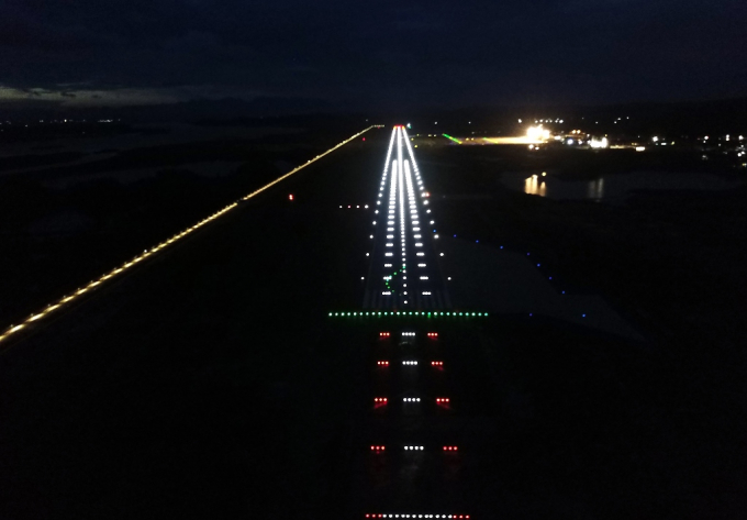 Hệ thống dẫn đường sân bay đêm Cảng hàng không quố