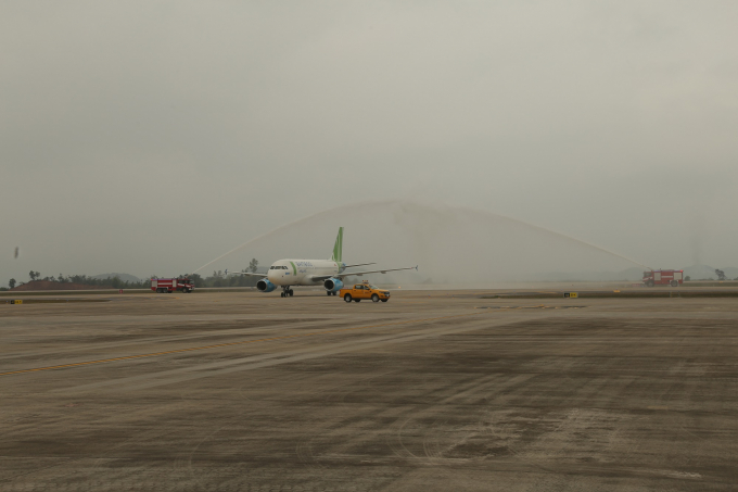 Máy bay Airbus A320 của Bamboo Airways hạ cánh tại