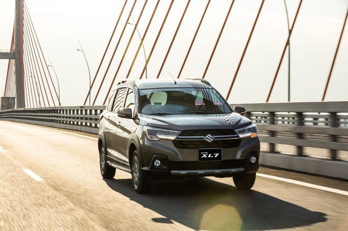 Dòng xe Suzuki XL7 có thân xe nhẹ, tỷ số công suất trọng lượng tối ưu.