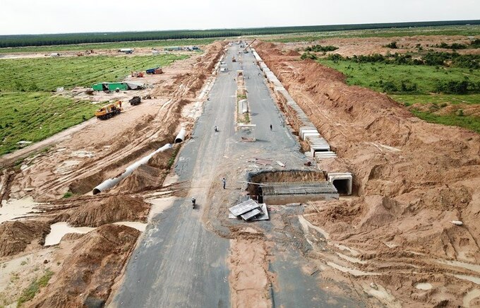 Thi công giai đoạn 1 dự án sân bay Long Thành (Ảnh: Vietnamplus.vn).
