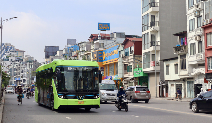 Tuyến buýt điện thứ 8 mang số hiệu E09 của VinBus đã chính thức hoạt động.