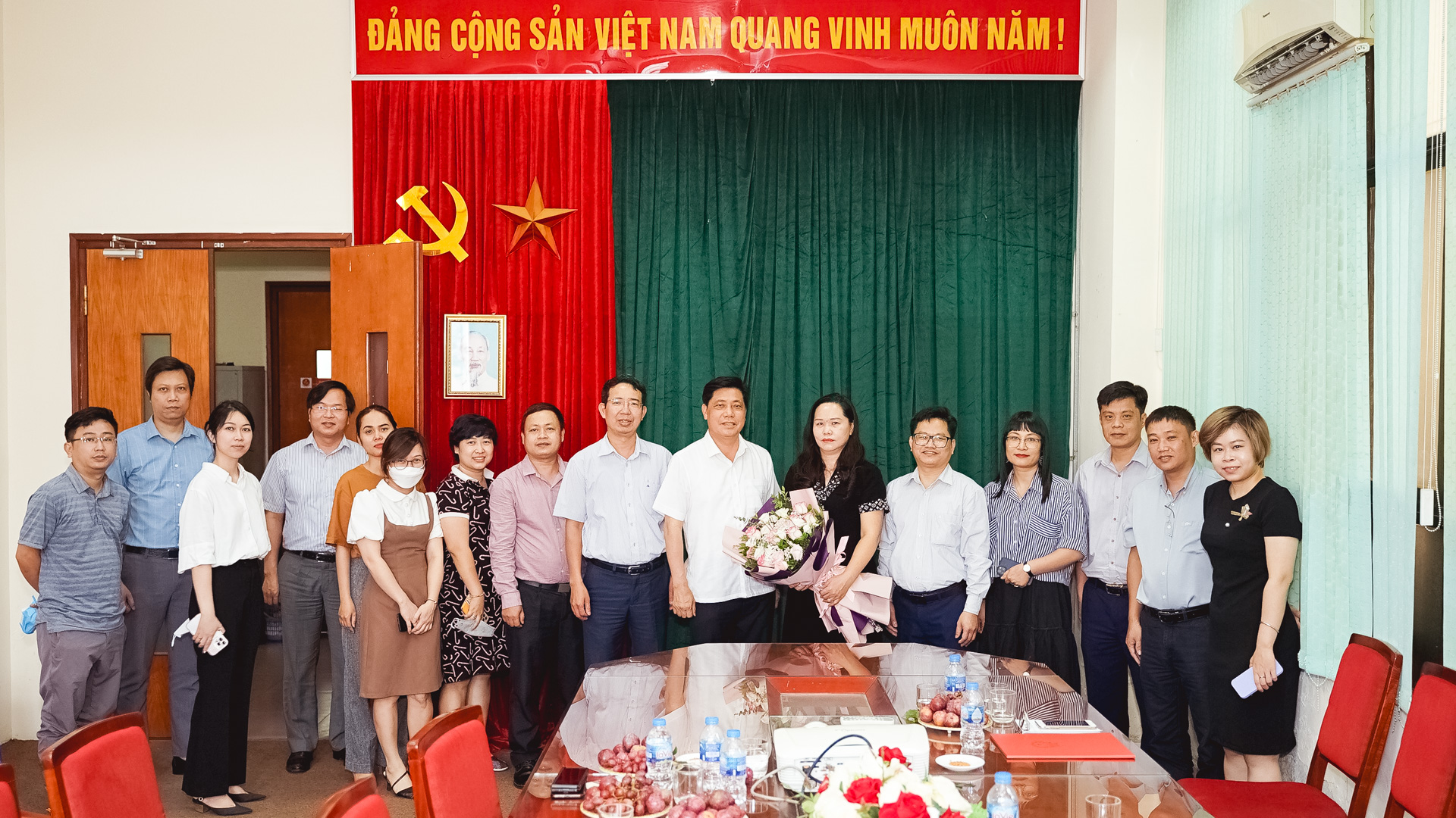 Thứ trưởng Nguyễn Ngọc Đông đánh giá cao thành tựu của tập thể cán bộ, phóng viên, biên tập viên Tạp chí GTVT và mong muốn, Tạp chí sẽ tiếp tục giữ vững vị thế và phát triển bền vững.