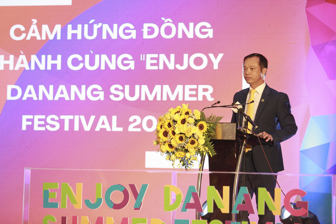 Ông Nguyễn Văn Bình - Chủ tịch Sun Group vùng miền Trung phát biểu tại họp báo.