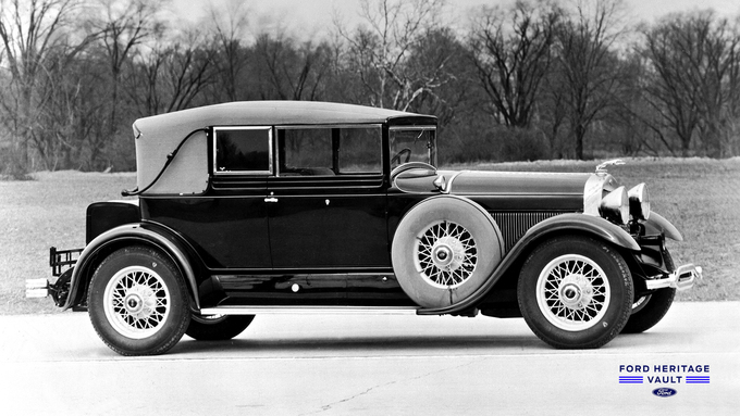 Mẫu Ford A vào xuất hiện vào năm 1929.