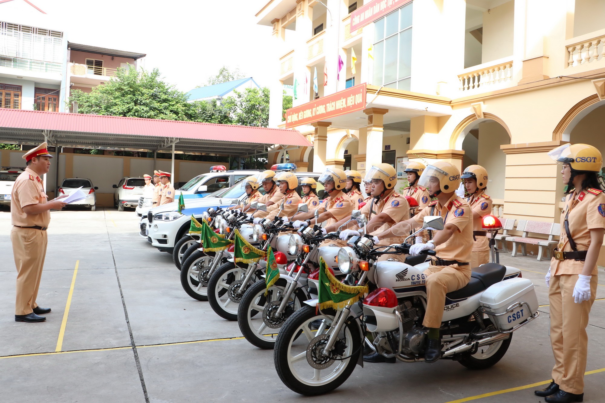 Lực lượng CSGT Thái Nguyên ra quân thực hiện cao điểm