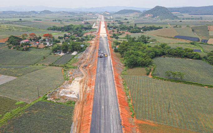 Dự án thành phần cao tốc Bắc - Nam đoạn Cần Thơ - Hậu dài khoảng 37,65km, tổng mức đầu tư hơn 9.993 tỷ đồng (ảnh minh họa)