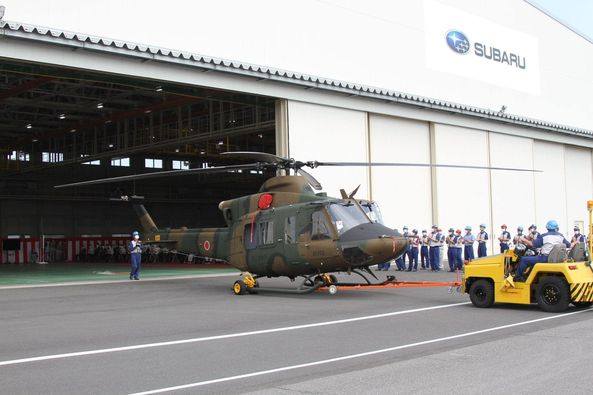Trực thăng UH-2 phiên bản sản xuất hàng loạt .