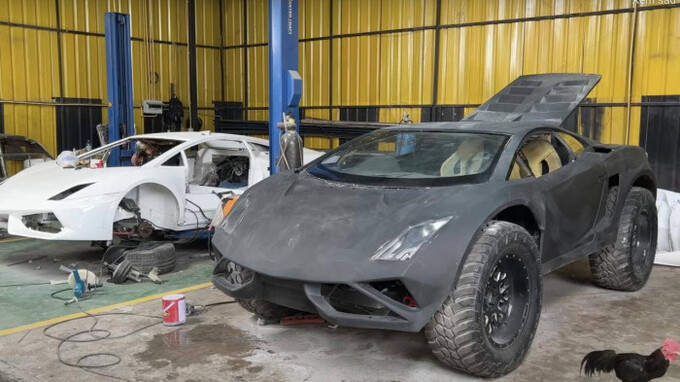 Chiếc Lamborghini gầm cao độc đáo được chế tạo tại Thái Lan