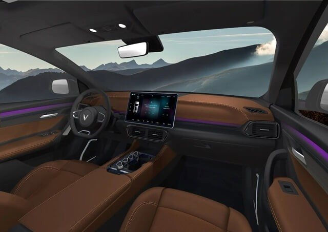 Ngoài ra, xe còn có cửa sổ trời toàn cảnh Panorama, hệ thống điều hòa tự động và cửa gió điều hòa dành cho hàng ghế sau.

