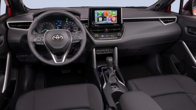 Mẫu crossover bản hybrid trang bị hệ thống thông tin giải trí mới của Toyota. 