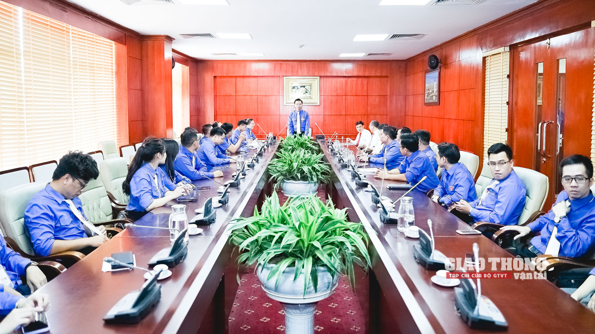 Đồng chí Nguyễn Thành Tưởng - Bí thư Đoàn Bộ GTVT khóa V chủ trì Phiên họp thứ Nhất Ban chấp hành Đoàn Thanh niên Bộ GTVT khóa VI.