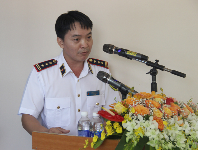 Ông Phạm Văn Hiệp – Phó Giám đốc Cảng vụ 3 phát biểu tại hội nghị.