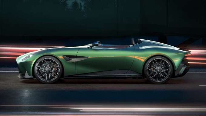 Hiện chỉ là xe ý tưởng nhưng Aston Martin cho biết DBR22 dự kiến đi vào sản xuất thực tế dành cho một số khách hàng chọn lọc với số lượng xe chưa được công bố