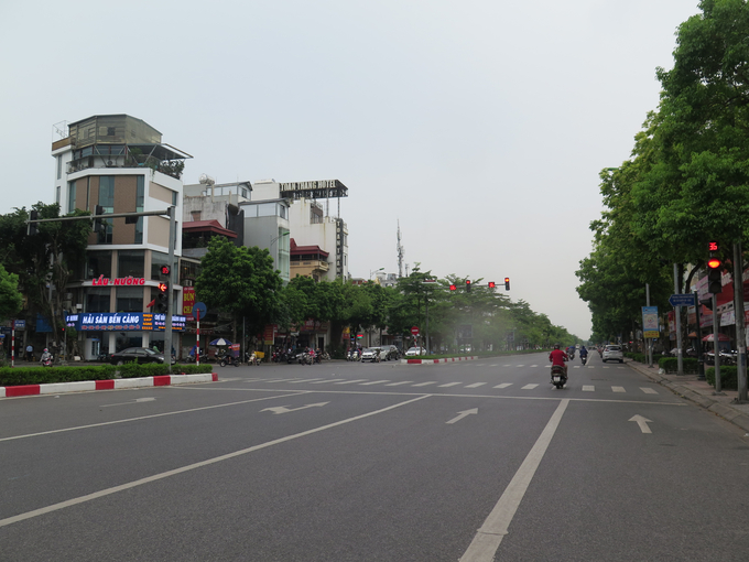 Đường Ngô Gia Tự rộng rãi, thông thoáng, thuận lợi cho phương tiện trên địa bàn quận Long Biên và từ khu vực nội thành Hà Nội đến đăng kiểm tại Trung tâm Đăng kiểm 29-05V.