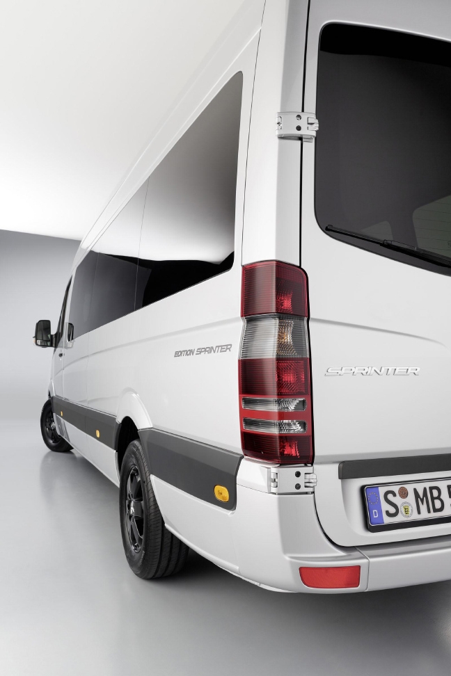 Mercedes-Benz-Sprinter-20th-Anniversary-Special-Ed