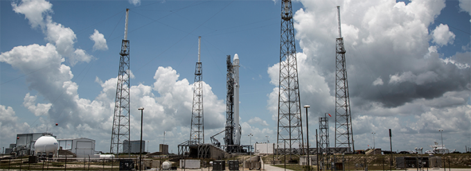 3073049_spacex-1