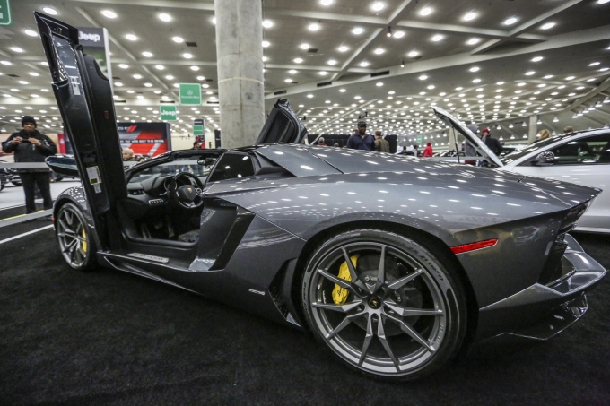 Lamborghini-sẽ-giới-thiệu-mẫu-siêu-xe-mới-trong-th