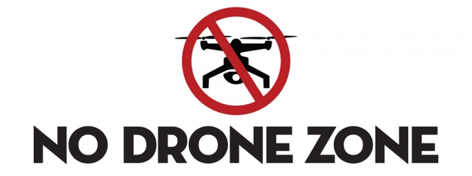 3502651_No_Drone_Zone_card_front